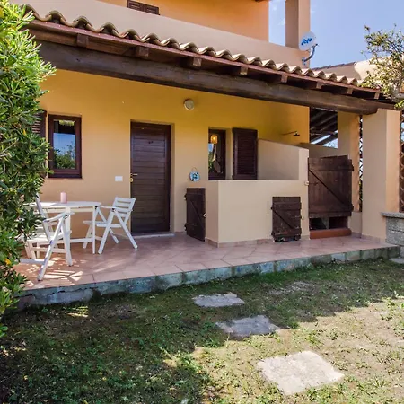 Apartman Guesthost - Oasis With Garden, Pool And Wifi *
