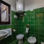 Guesthost - Oasis With Garden, Pool And Wifi *
