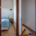 Guesthost - Oasis With Garden, Pool And Wifi Apartamento Golfo Aranci