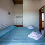 Appartement Guesthost - Oasis With Garden, Pool And Wifi Golfo Aranci