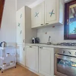 Guesthost - Oasis With Garden, Pool And Wifi Golfo Aranci