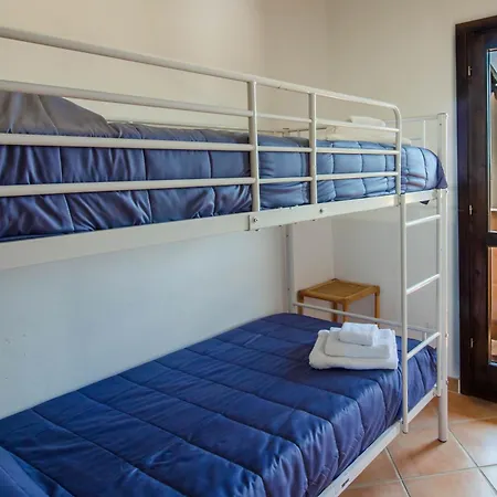 Apartmán Guesthost - Oasis With Garden, Pool And Wifi Golfo Aranci