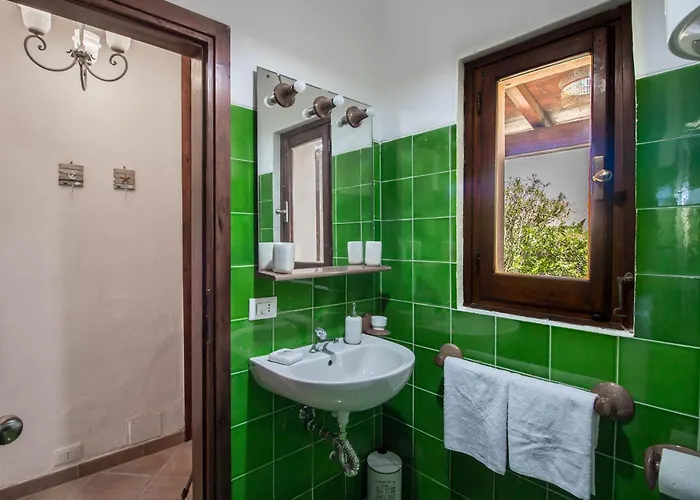 Guesthost - Oasis With Garden, Pool And Wifi Appartement